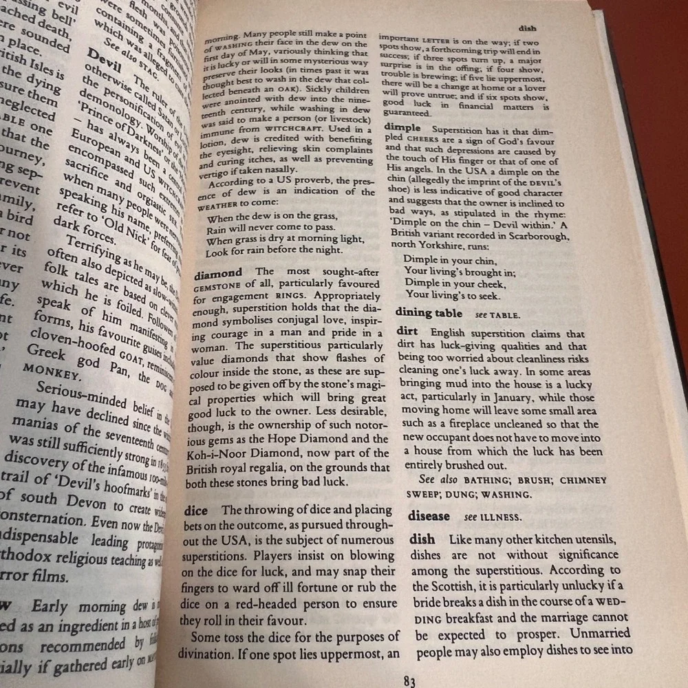 Cassell Dictionary of Superstitions David Pickering 1995 Hardcover First Edition